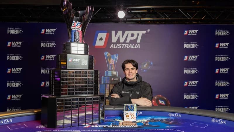 Alex Thompson Juara WPT Australia