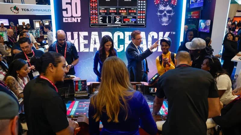 50 Cent dan Queen Pimpin Debut Game Kasino di