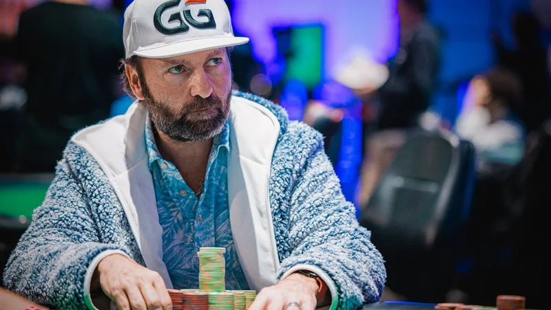 丹牛闯入WSOP决赛桌 筹码领先