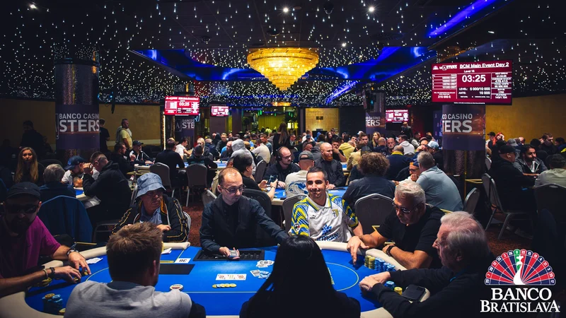 Steinberger领跑Banco Casino Masters决赛桌